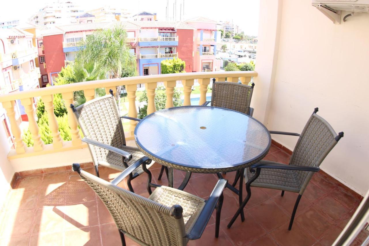 Apartamentos Marina Internacional Torrevieja Exterior photo