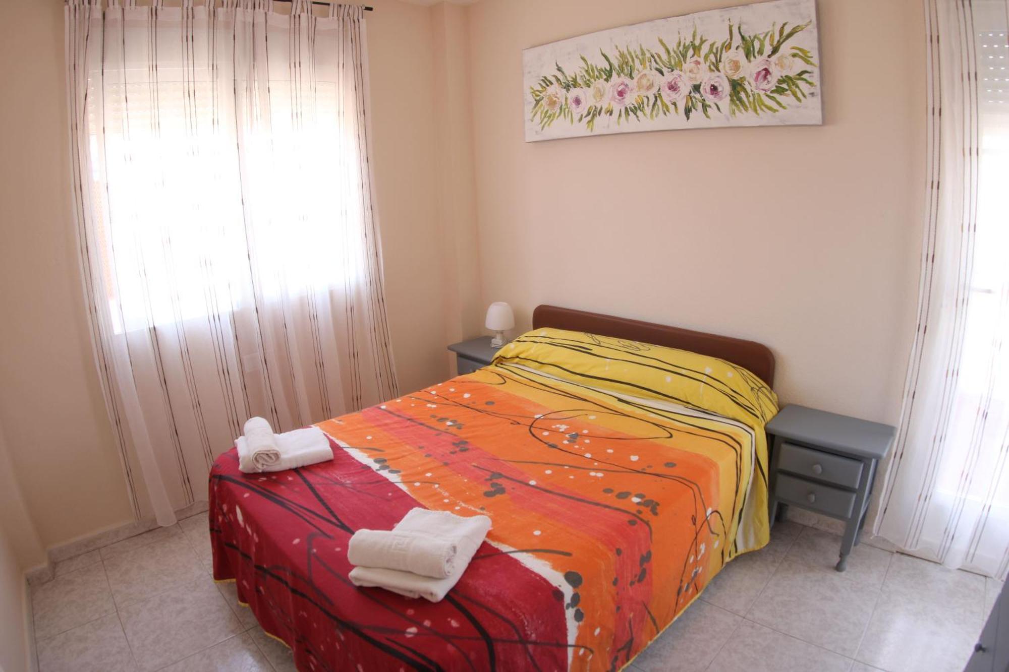 Apartamentos Marina Internacional Torrevieja Exterior photo